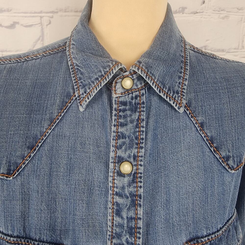 Ryan Michael Shirt Womens M Denim snap button-up Western Cowgirlcore outdoors - Picture 7 of 9